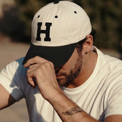 Caps - Gårda Letter Cap 'H' (krem/svart)