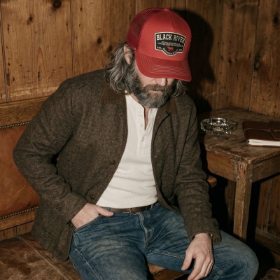 Caps - Black River Foundry Trucker (rød)