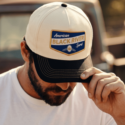 Caps - Black River Omaha Cotton Snapback (offwhite/svart)