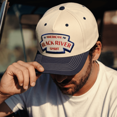 Caps - Black River Nashville Cotton Snapback (off-white/marineblå)