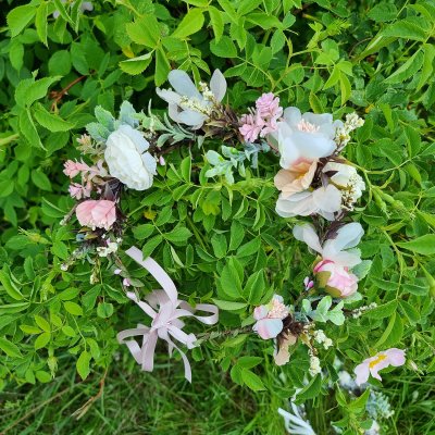 Blomsterkrans - Gårda Meadow Flowerband (flerfarget)