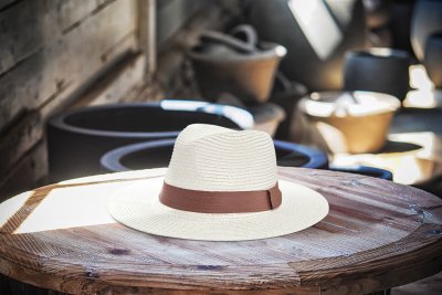 Hatter - Gårda Stråhatt Fedora (hvit)