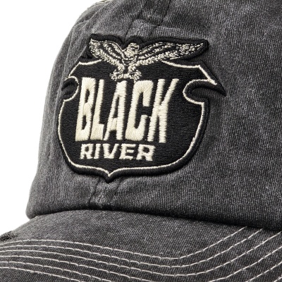 Caps - Black River Eagle Washed Trucker (svart/kremfarget)