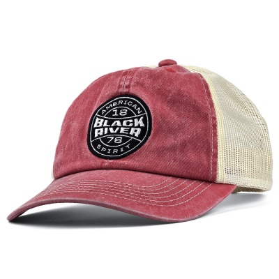 Caps - Black River Knoxville Washed Trucker (rød/kremfarget)