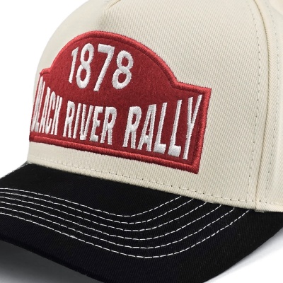 Caps - Black River Louisville Cotton Snapback (offwhite/svart)