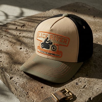 Caps - Black River Motorcycle Trucker (beige/svart/grønn)