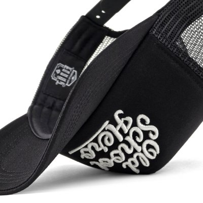 Caps - Gårda Trucker Old School Hero (svart)