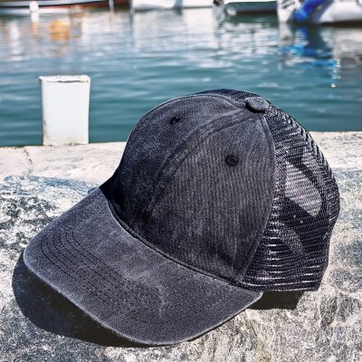Caps - Gårda Finley Washed Trucker (sort)