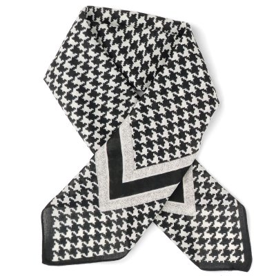 Tørkle - Gårda Limoux Satin Scarf (svart)